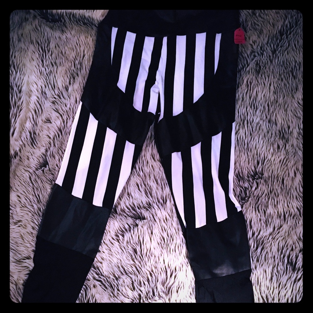 Vertical stripped black and white pants new!